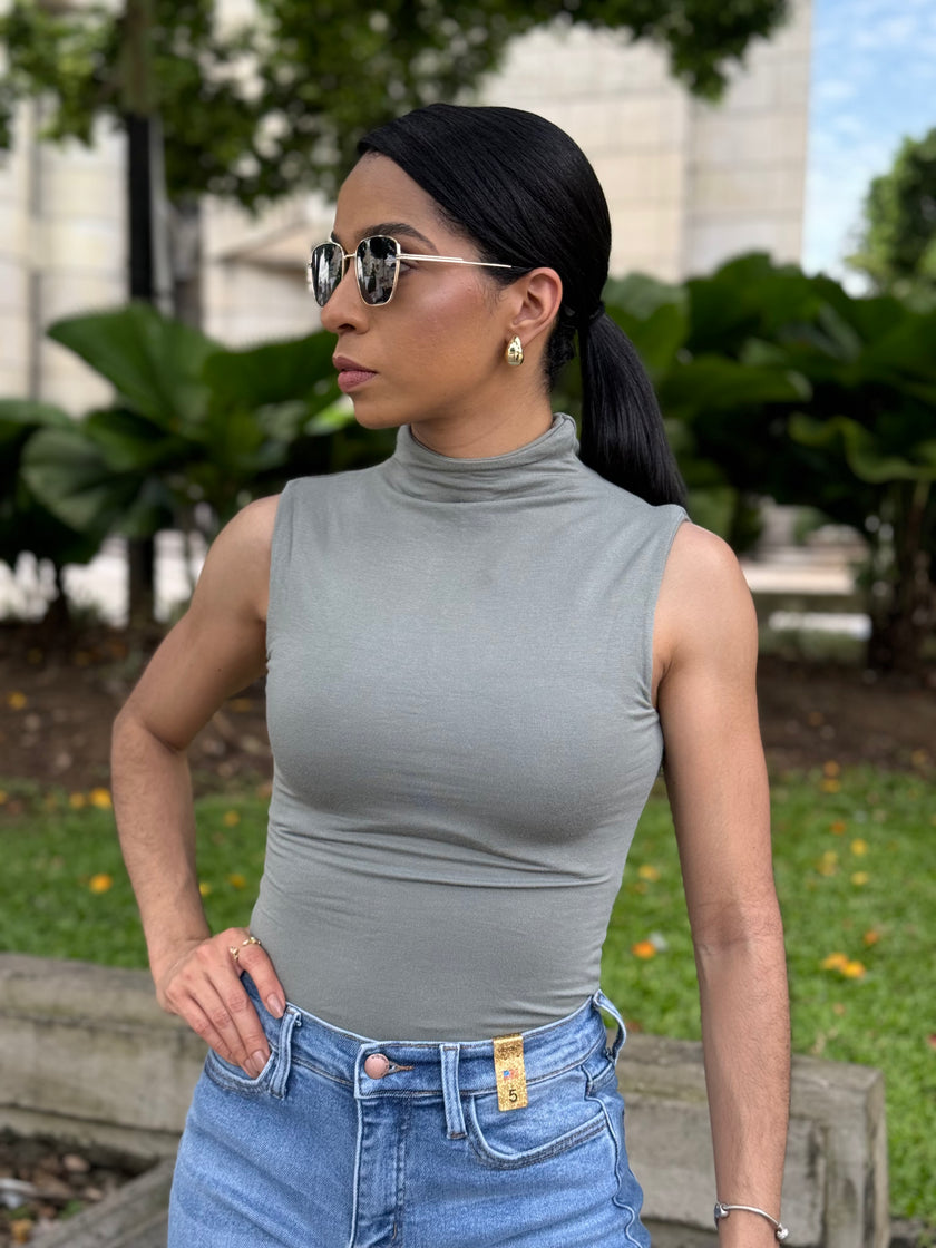 Sleeveless-Basic Knit Bodysuit